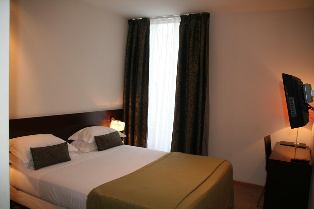 Hotel La Beauze Aubusson  Szoba fotó